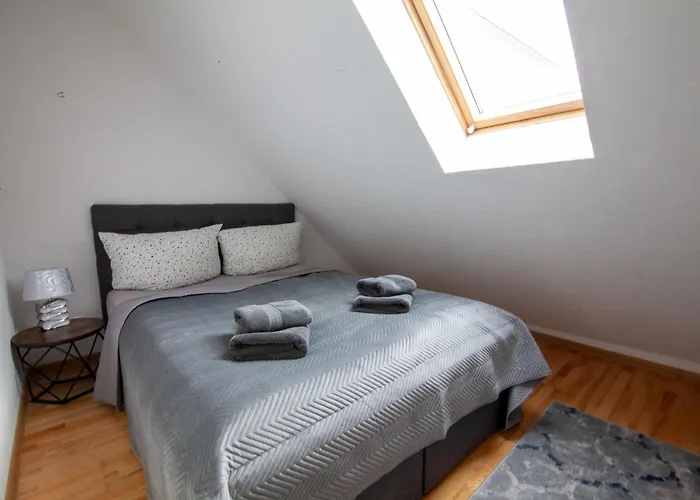 アパート 03 Im Carre Charlott *