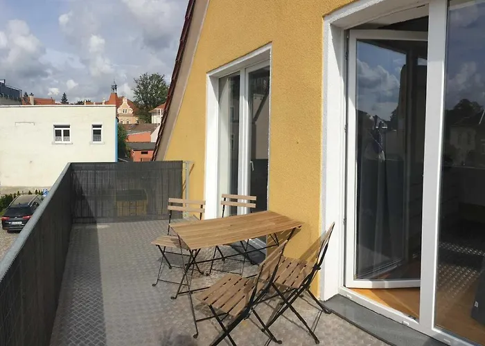 03 Im Carre Charlott *