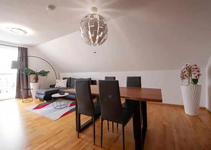 アパート 03 Im Carre Charlott *